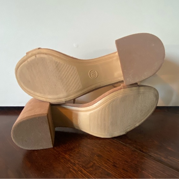 Like-new strappy sandals - Picture 4 of 4